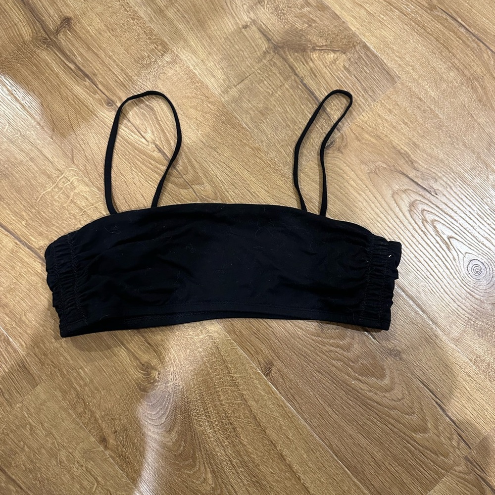 Aritzia TNA Black Bandeau Crop Top with Straps